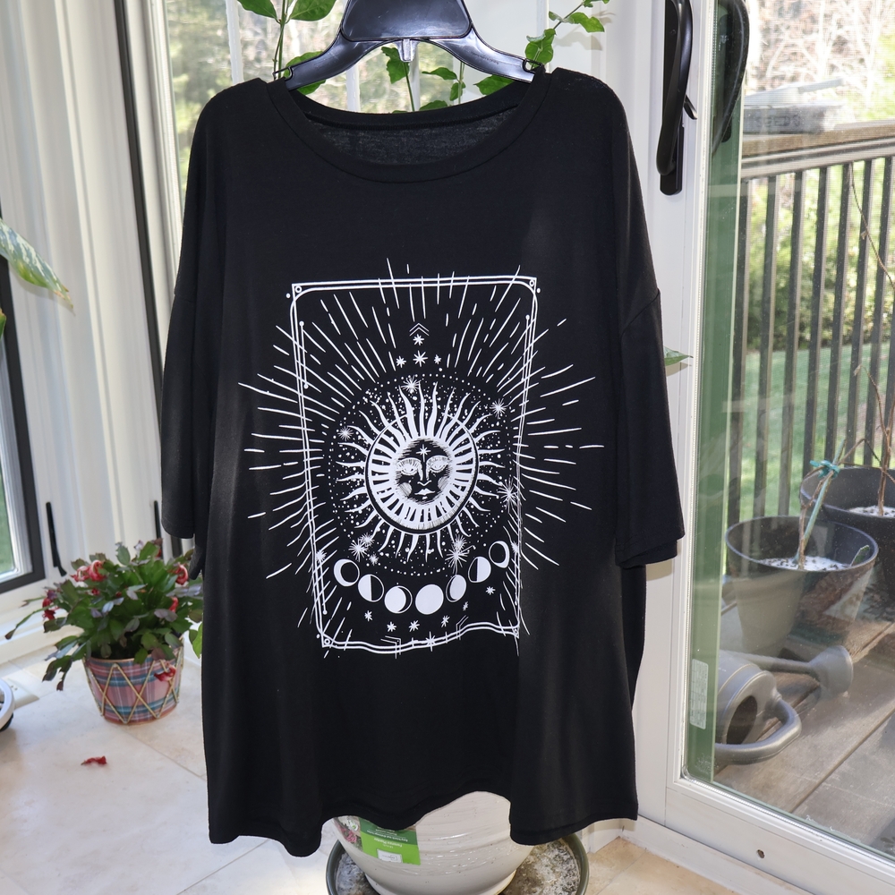 Black Graphic Sun & Moon Tee